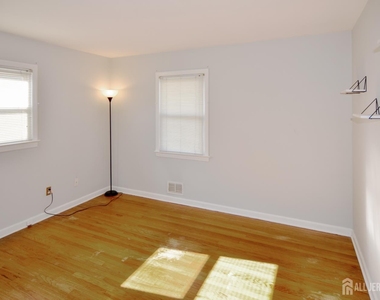55 Bridge Street - Photo Thumbnail 11