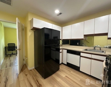263 Prestwick Way - Photo Thumbnail 5