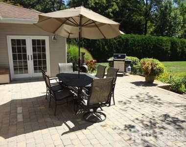 246 Fresh Ponds Road - Photo Thumbnail 34