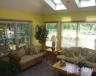 246 Fresh Ponds Road - Photo Thumbnail 9