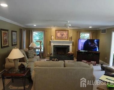 246 Fresh Ponds Road - Photo Thumbnail 6