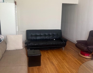 171 E 77th Street - Photo Thumbnail 4
