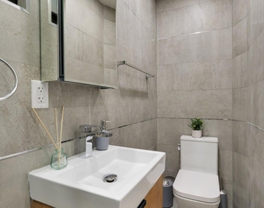 430 E 14th Street - Photo Thumbnail 6