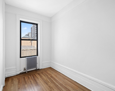 509 W 122nd Street - Photo Thumbnail 3