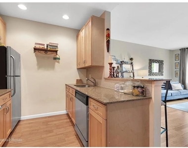 504 W 136th Street - Photo Thumbnail 2