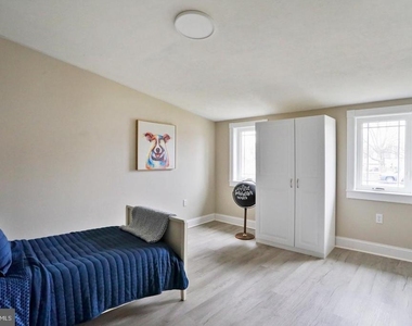 27 W 11th Street - Photo Thumbnail 34