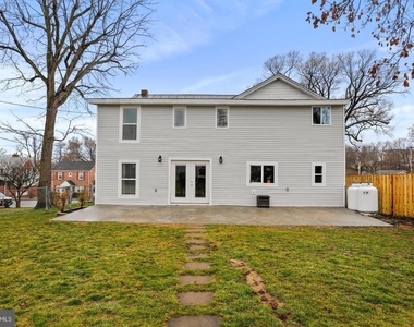 27 W 11th Street - Photo Thumbnail 43