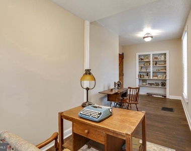 27 W 11th Street - Photo Thumbnail 39