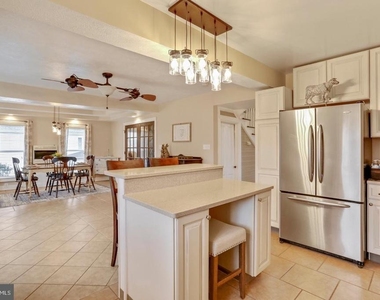 27 W 11th Street - Photo Thumbnail 20
