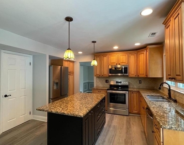 31 Ballantrae Court - Photo Thumbnail 1