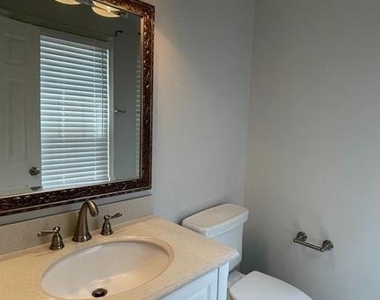 31 Ballantrae Court - Photo Thumbnail 20