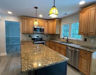 31 Ballantrae Court - Photo Thumbnail 2