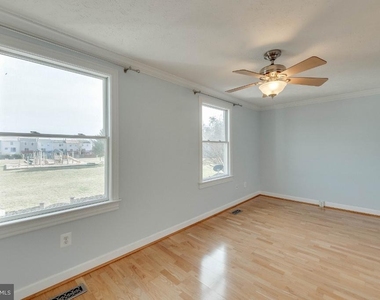 15098 Arum Place - Photo Thumbnail 13