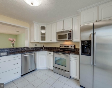15098 Arum Place - Photo Thumbnail 5