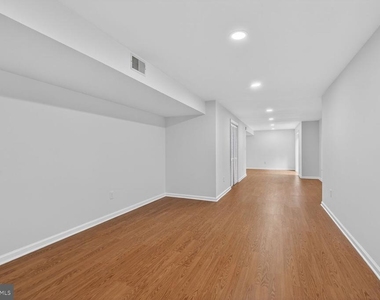 10545 Winged Elm Circle - Photo Thumbnail 11