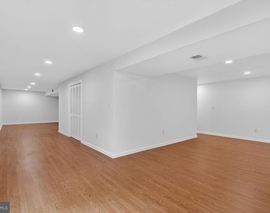 10545 Winged Elm Circle - Photo Thumbnail 10