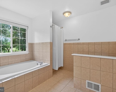 10545 Winged Elm Circle - Photo Thumbnail 16