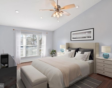 10865 Monticello Court - Photo Thumbnail 17