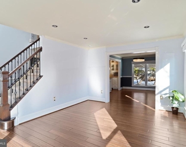 10865 Monticello Court - Photo Thumbnail 2