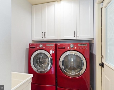 10865 Monticello Court - Photo Thumbnail 13