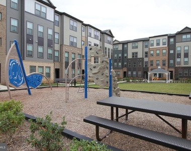 45942 Raven Terrace - Photo Thumbnail 1
