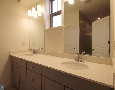 45942 Raven Terrace - Photo Thumbnail 24
