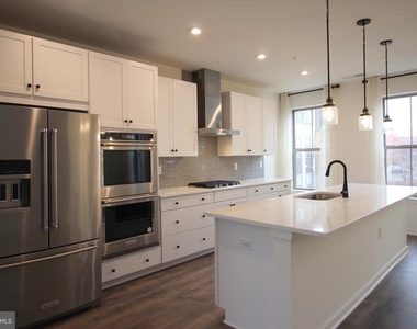 45942 Raven Terrace - Photo Thumbnail 10