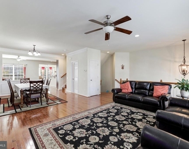 43543 Heritage Gap Terrace - Photo Thumbnail 5