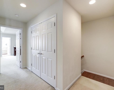 43543 Heritage Gap Terrace - Photo Thumbnail 27