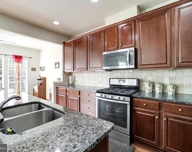 43543 Heritage Gap Terrace - Photo Thumbnail 16