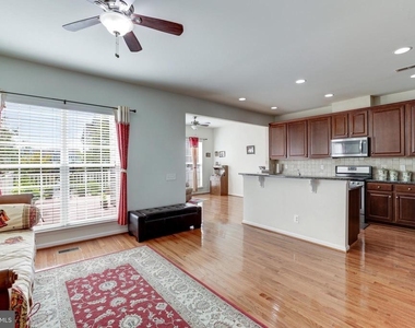 43543 Heritage Gap Terrace - Photo Thumbnail 11