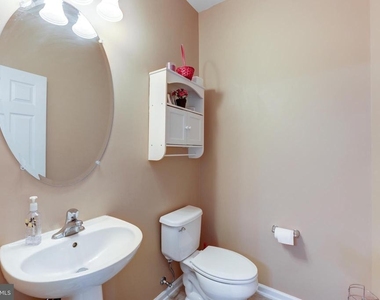 43543 Heritage Gap Terrace - Photo Thumbnail 10