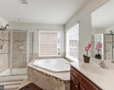 43543 Heritage Gap Terrace - Photo Thumbnail 24