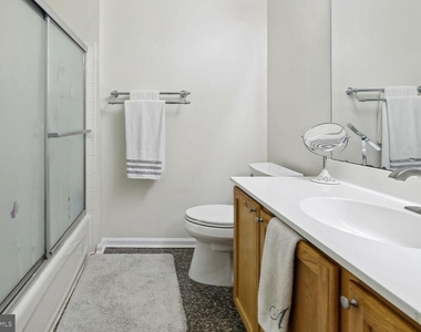 26119 Lands End Drive - Photo Thumbnail 10