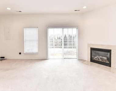 21759 Ladyslipper Square - Photo Thumbnail 24