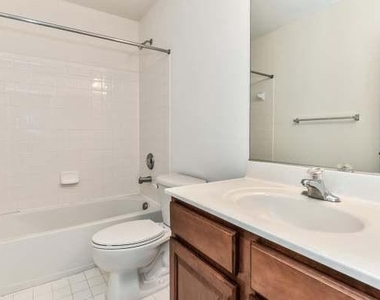 21759 Ladyslipper Square - Photo Thumbnail 16