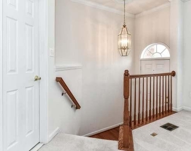 21759 Ladyslipper Square - Photo Thumbnail 3