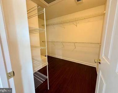 2511 Pascal Place - Photo Thumbnail 25