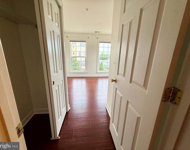 2511 Pascal Place - Photo Thumbnail 15