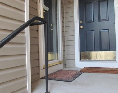 2511 Pascal Place - Photo Thumbnail 1