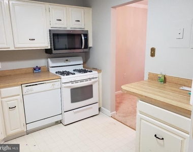 1434 Northgate Square - Photo Thumbnail 5