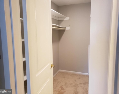 1434 Northgate Square - Photo Thumbnail 13