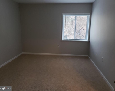 1434 Northgate Square - Photo Thumbnail 12