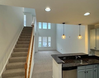 2665 Prosperity Avenue - Photo Thumbnail 5
