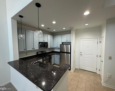2665 Prosperity Avenue - Photo Thumbnail 3