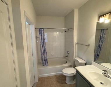 2665 Prosperity Avenue - Photo Thumbnail 16