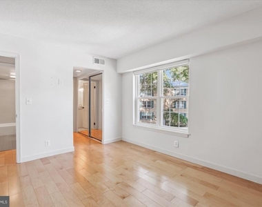 7621 Tremayne Place - Photo Thumbnail 13