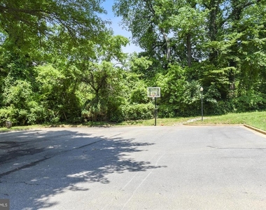 7621 Tremayne Place - Photo Thumbnail 32