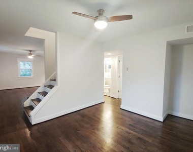 2510 Jamaica Drive - Photo Thumbnail 10