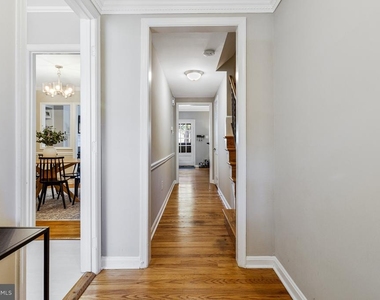 6806 Melrose Drive - Photo Thumbnail 24